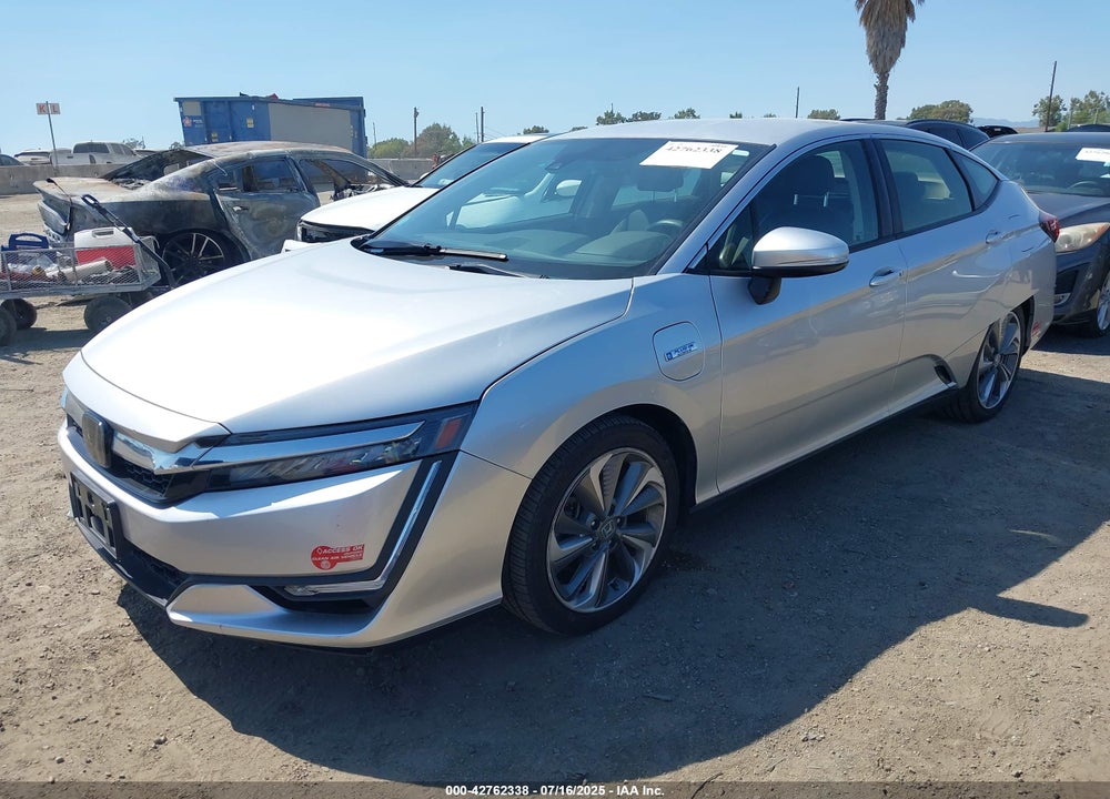 2018 HONDA CLARITY VIN: JHMZC5F18JC003514