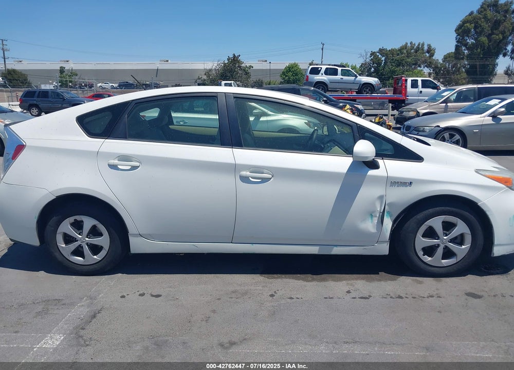 2012 TOYOTA PRIUS VIN: JTDKN3DU9C5433266