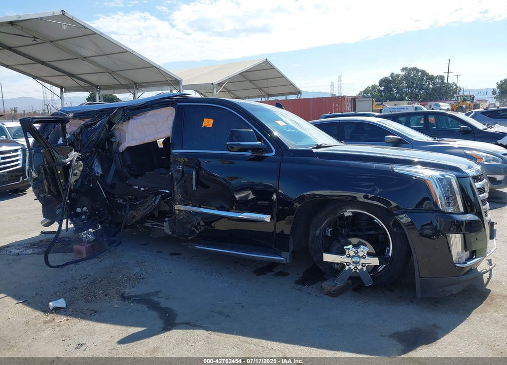 2016 CADILLAC ESCALADE VIN: 1GYS4BKJ6GR359240