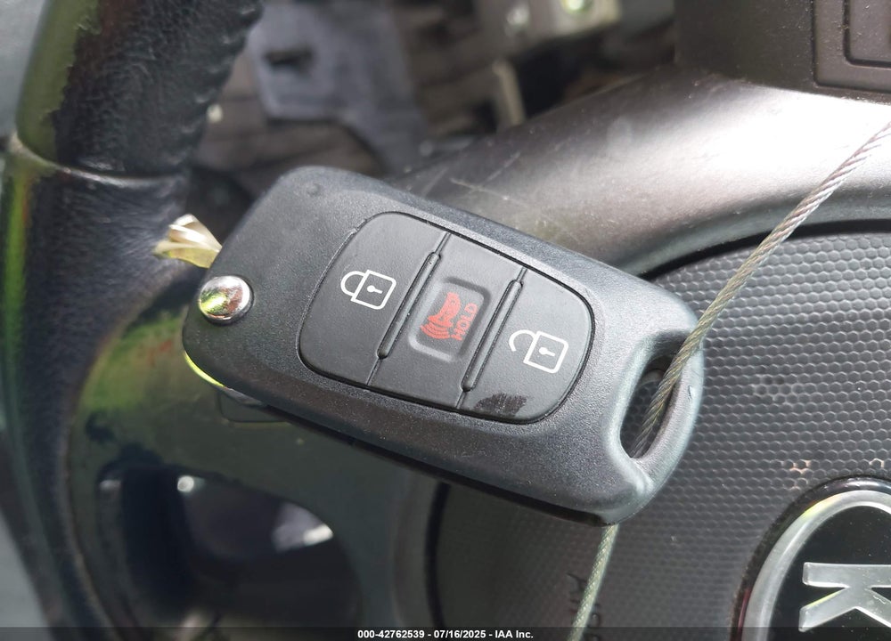 2012 KIA SOUL VIN: KNDJT2A61C7467692
