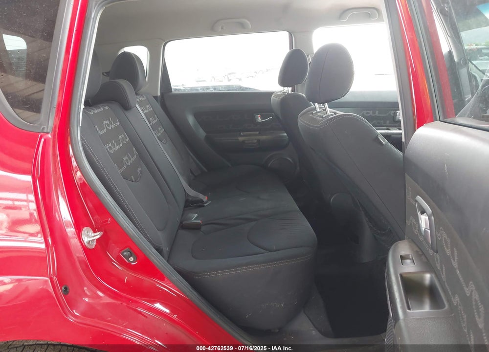 2012 KIA SOUL VIN: KNDJT2A61C7467692
