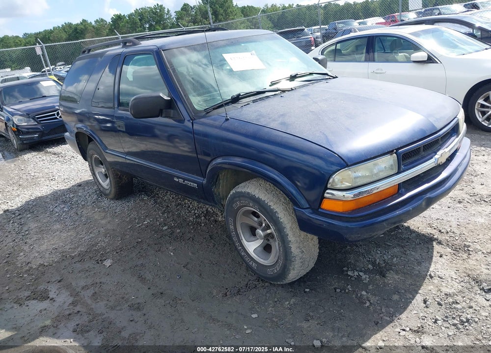 2002 CHEVROLET BLAZER LS VIN: 1GNCS18W42K158992