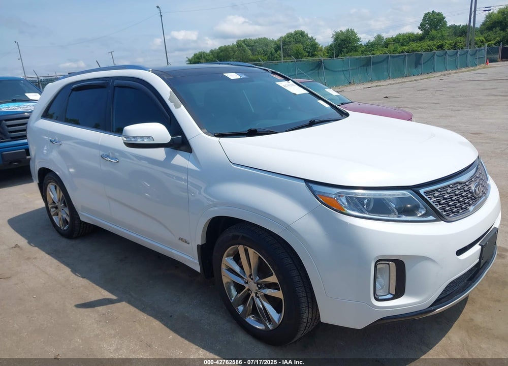 2014 KIA SORENTO VIN: 5XYKWDA76EG452465