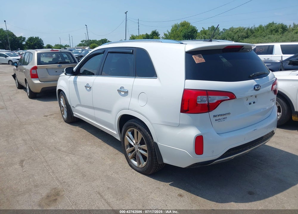 2014 KIA SORENTO VIN: 5XYKWDA76EG452465