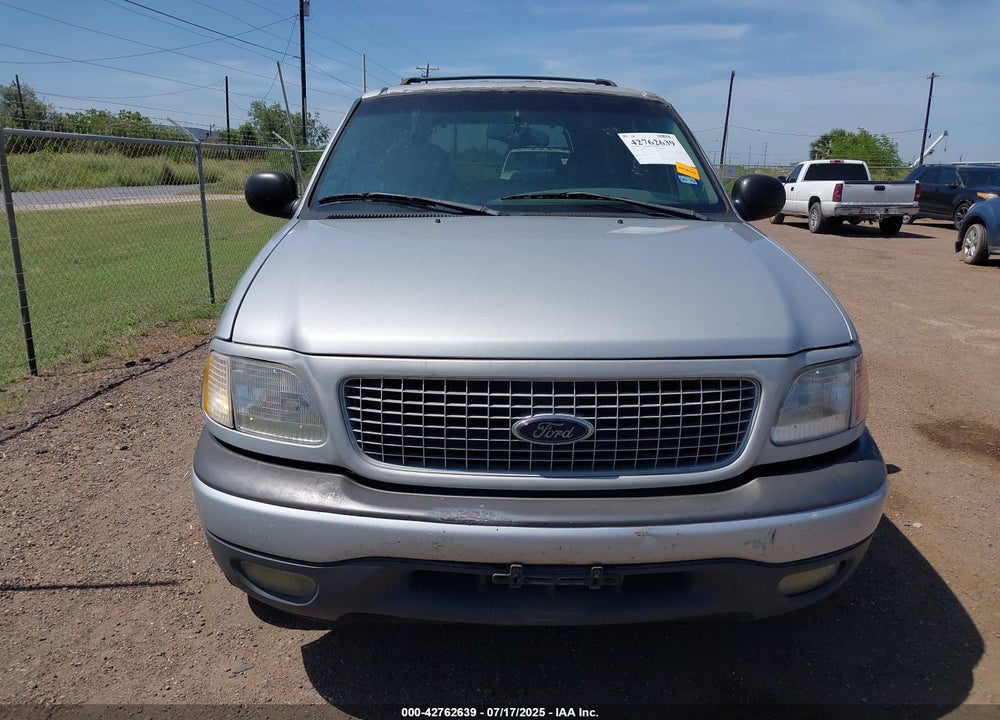 2000 FORD EXPEDITION VIN: 1FMRU15L0YLB14588