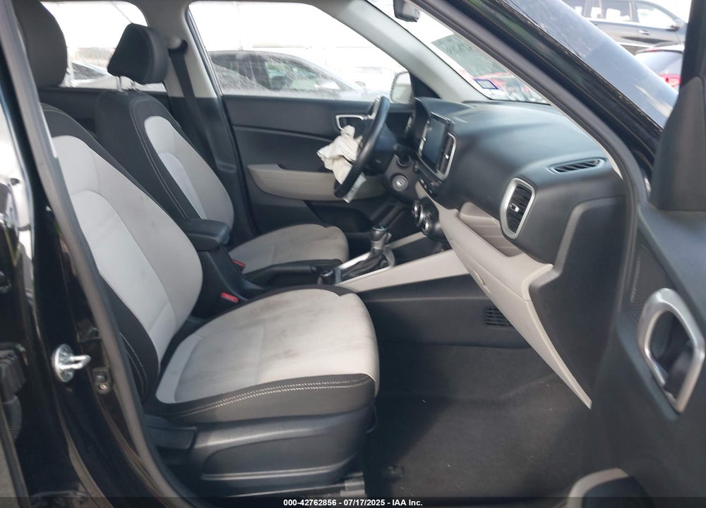 2023 HYUNDAI VENUE SEL VIN: KMHRC8A34PU218432