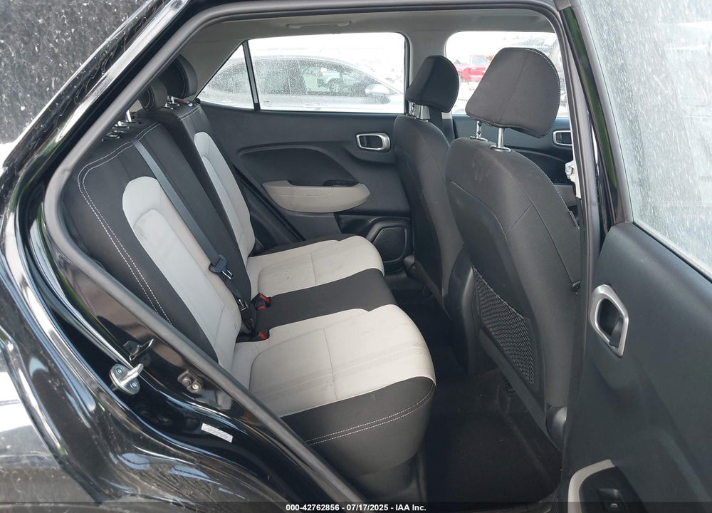 2023 HYUNDAI VENUE SEL VIN: KMHRC8A34PU218432