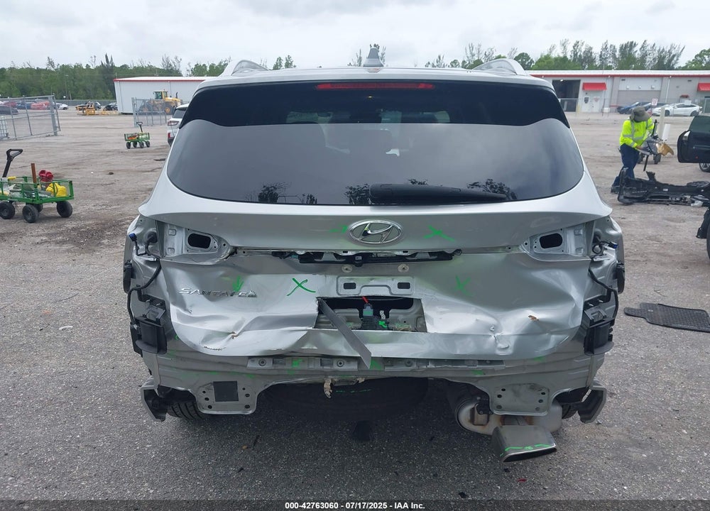 2021 HYUNDAI SANTA FE VIN: 5NMS24AJXMH318361
