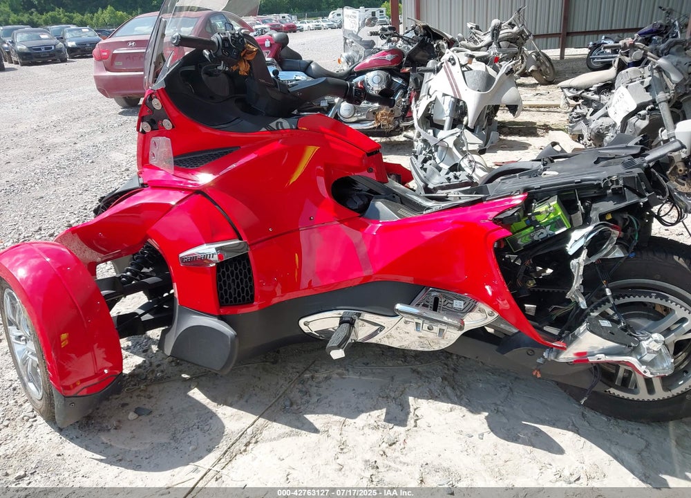 2012 CAN-AM SPYDER ROADSTER RTS VIN: 2BXJBHC1XCV001269