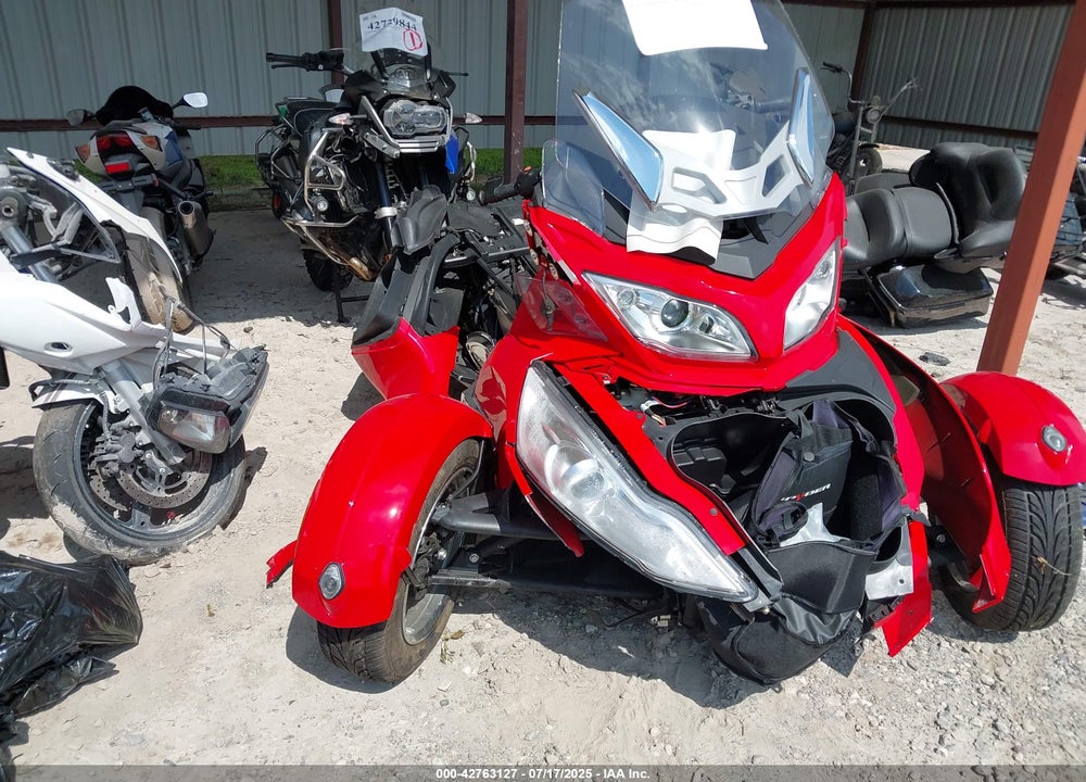 2012 CAN-AM SPYDER ROADSTER RTS VIN: 2BXJBHC1XCV001269