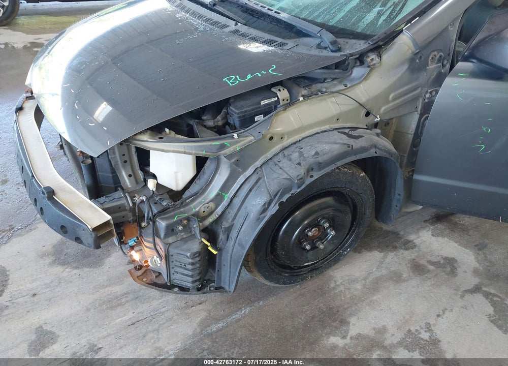 2010 HONDA CIVIC VIN: 2HGFG1B65AH526507