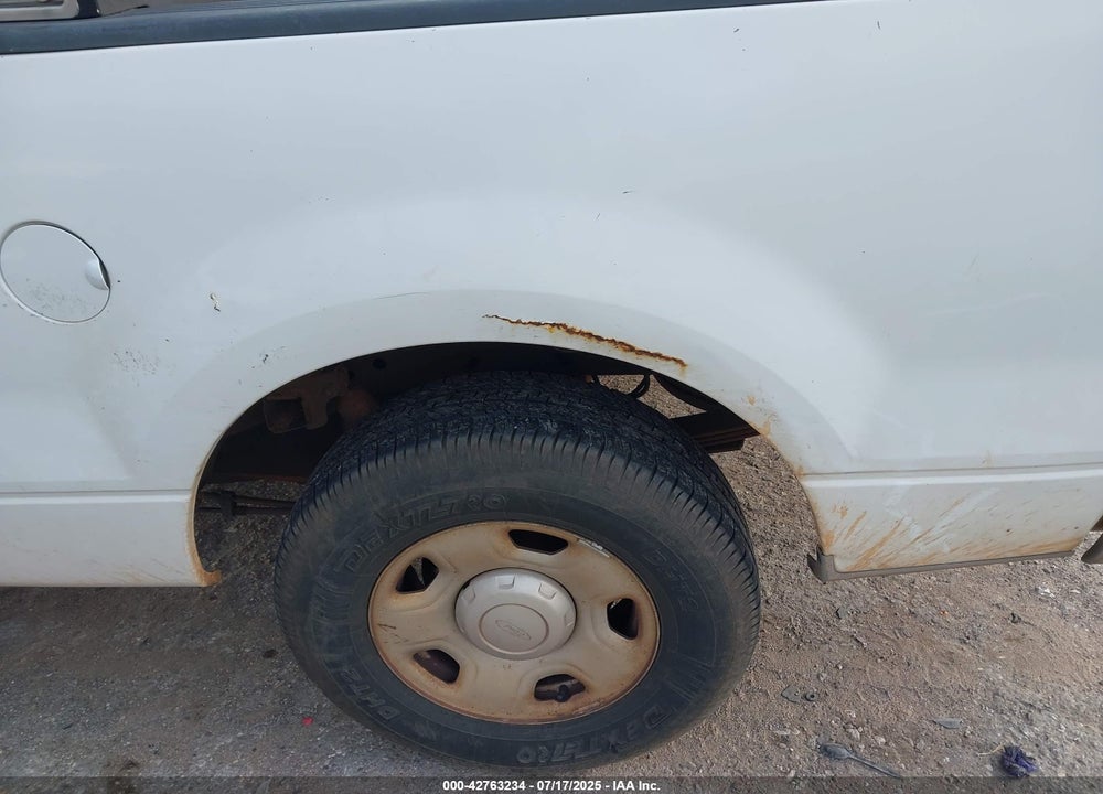 2004 FORD F-150 STX/XL/XLT VIN: 1FTRX12W24NA10953