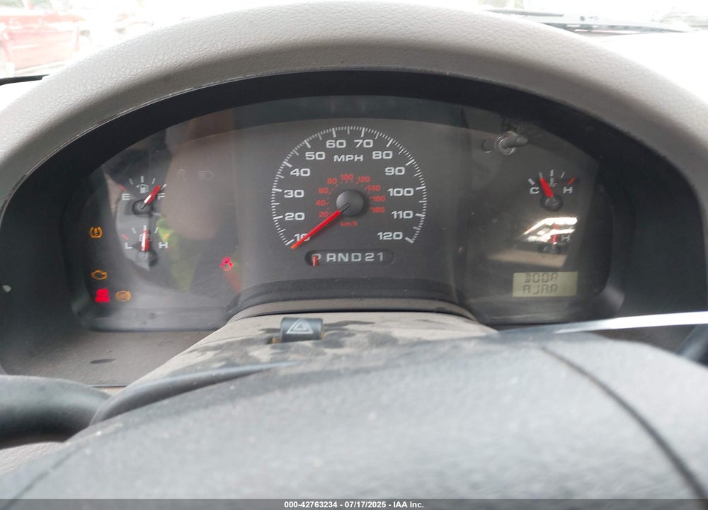 2004 FORD F-150 STX/XL/XLT VIN: 1FTRX12W24NA10953