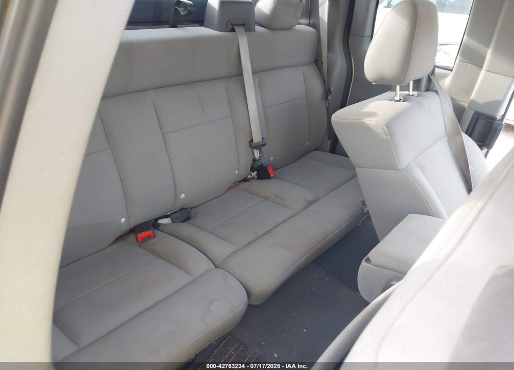 2004 FORD F-150 STX/XL/XLT VIN: 1FTRX12W24NA10953