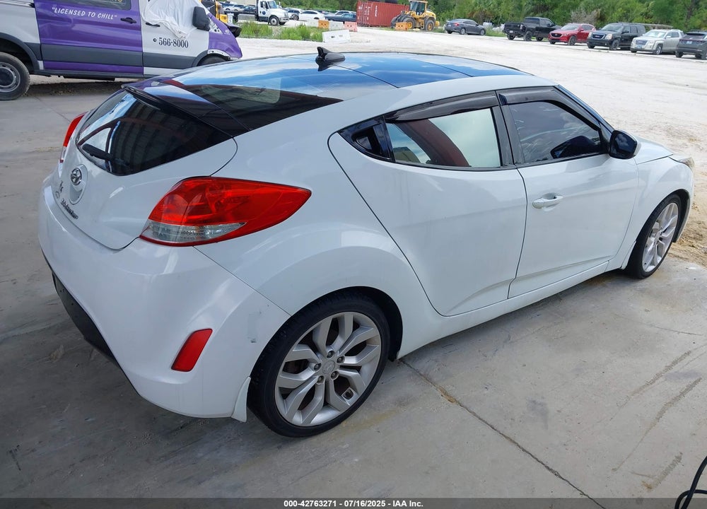 2013 HYUNDAI VELOSTER BASE W/GRAY VIN: KMHTC6AD4DU099795