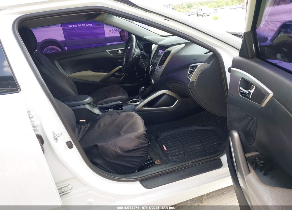 2013 HYUNDAI VELOSTER BASE W/GRAY VIN: KMHTC6AD4DU099795