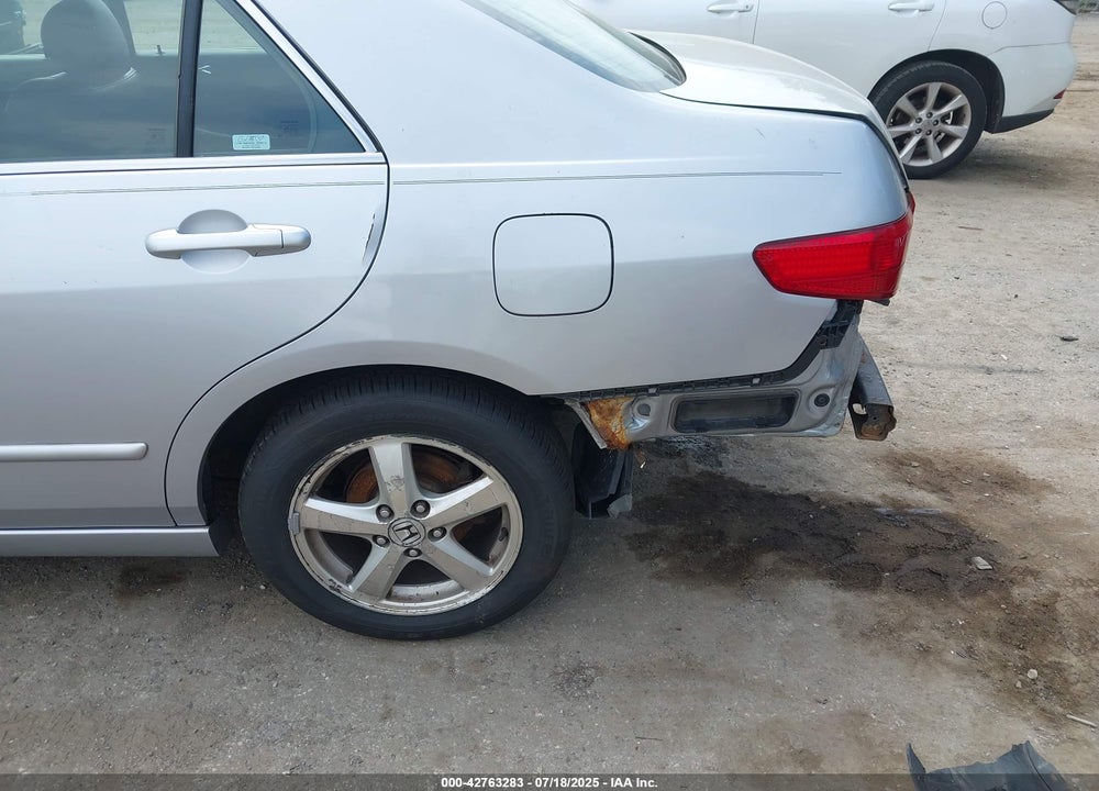 2005 HONDA ACCORD VIN: 1HGCM56735A055919