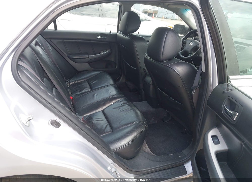 2005 HONDA ACCORD VIN: 1HGCM56735A055919