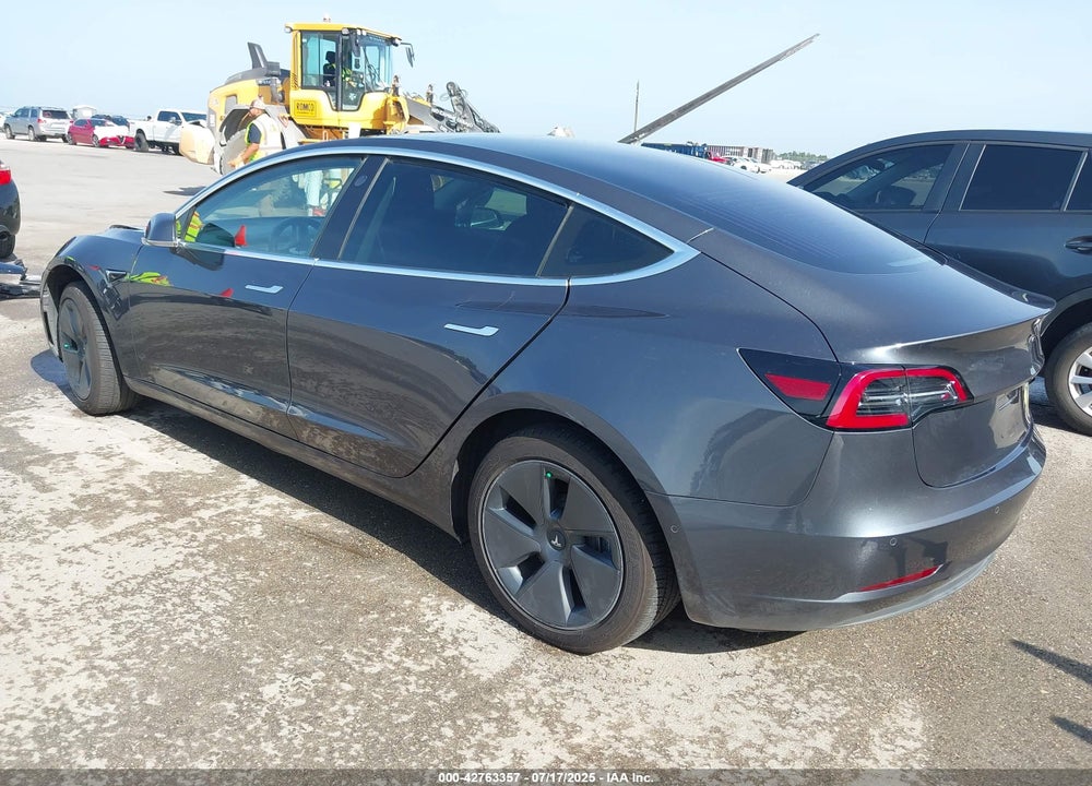 2018 TESLA MODEL 3 LONG RANGE/MID RANGE VIN: 5YJ3E1EA0JF006941