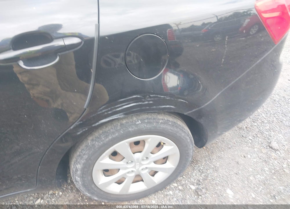 2013 KIA RIO VIN: KNADM4A32D6176781