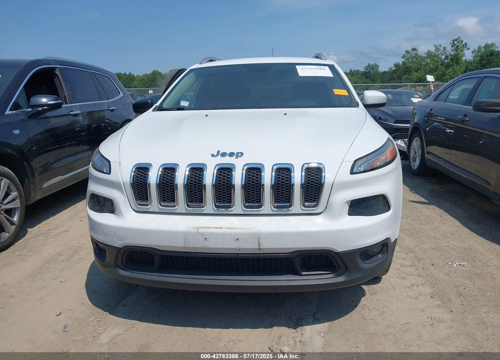 2014 JEEP CHEROKEE VIN: 1C4PJMCB9EW228065