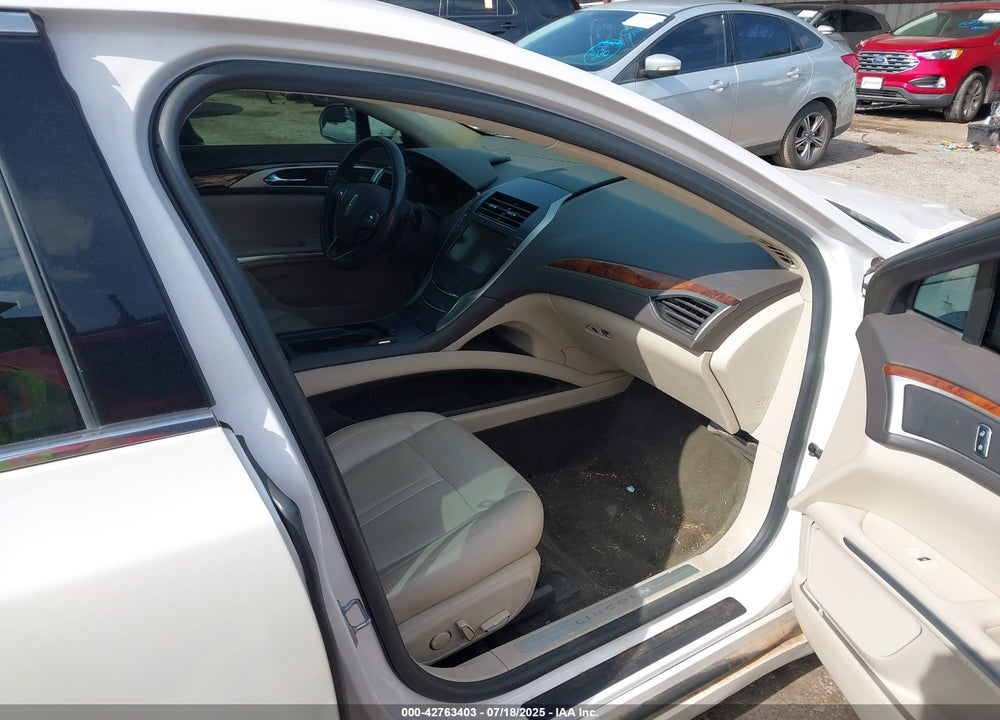 2016 LINCOLN MKZ VIN: 3LN6L2J96GR614776