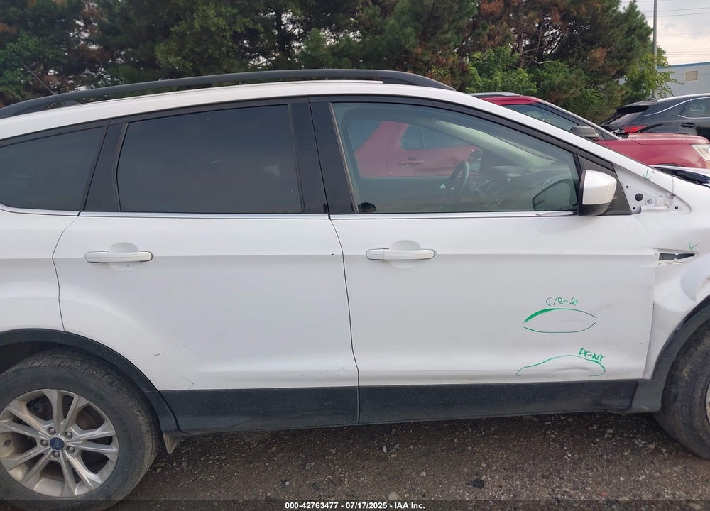 2018 FORD ESCAPE VIN: 1FMCU0HD5JUD01698