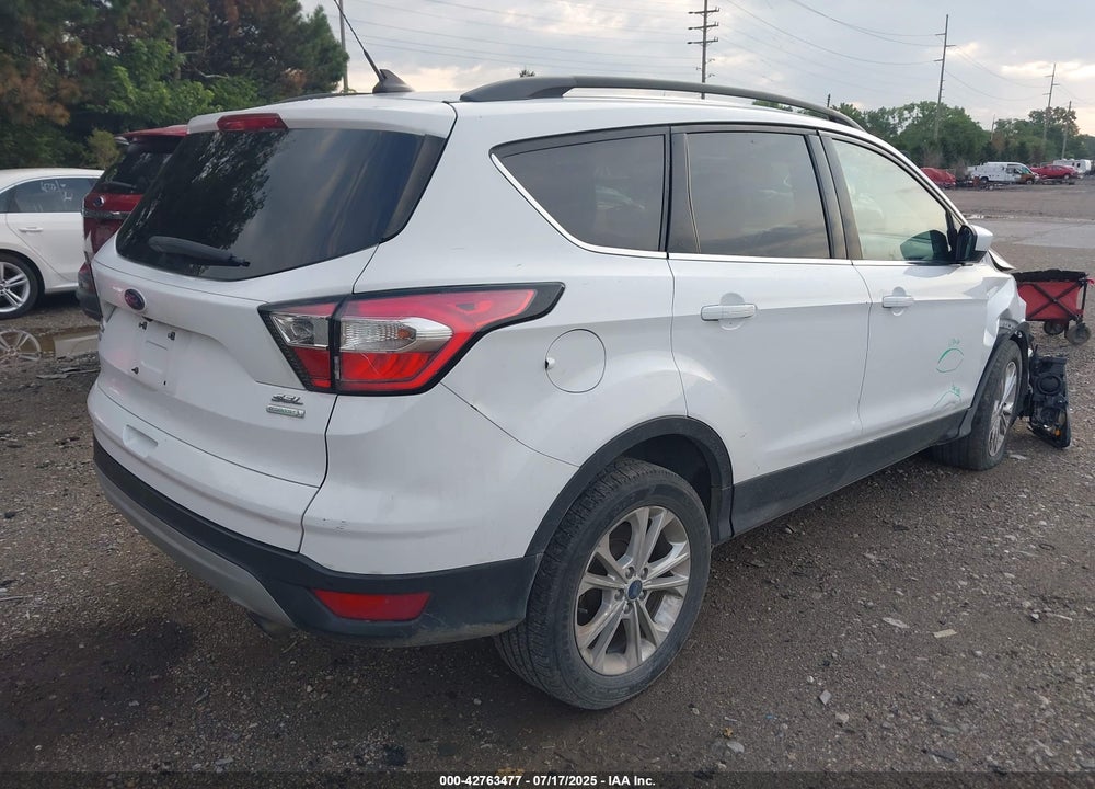 2018 FORD ESCAPE VIN: 1FMCU0HD5JUD01698