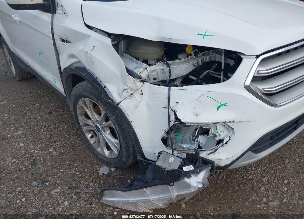 2018 FORD ESCAPE VIN: 1FMCU0HD5JUD01698