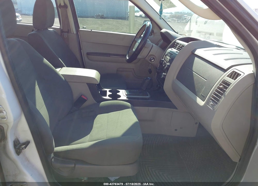 2010 FORD ESCAPE VIN: 1FMCU9C72AKC60738