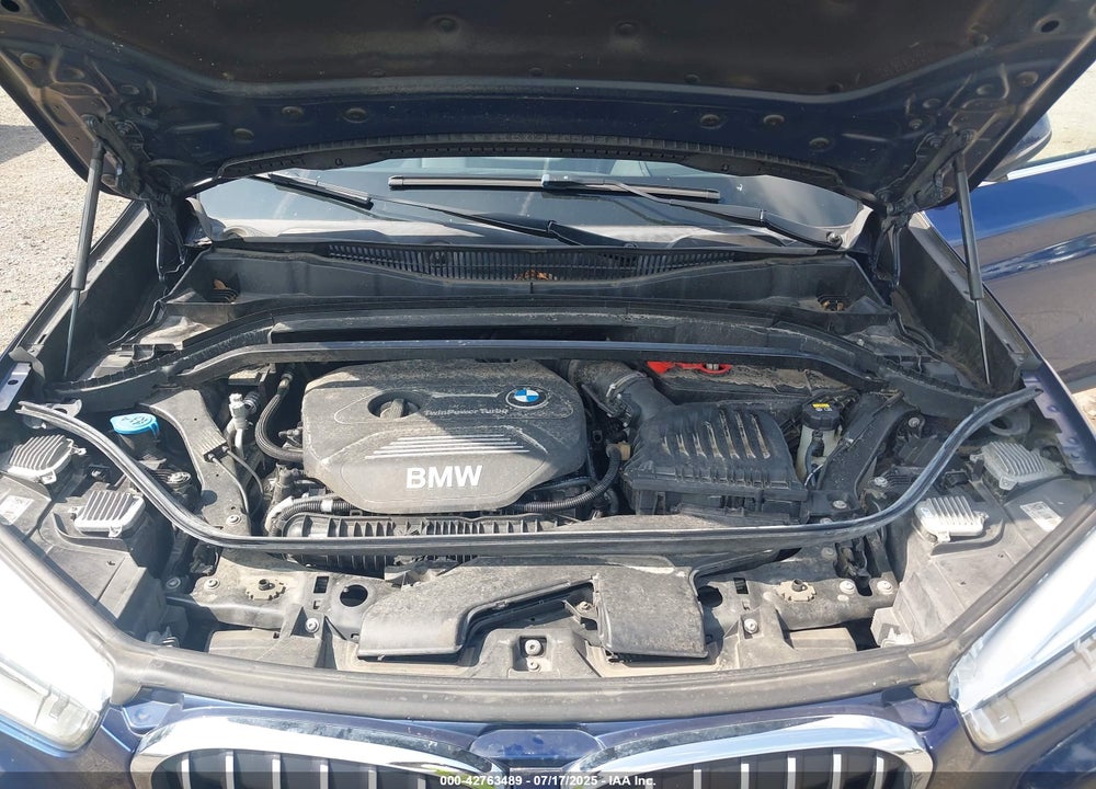 2017 BMW X1 VIN: WBXHT3C32H5F72371