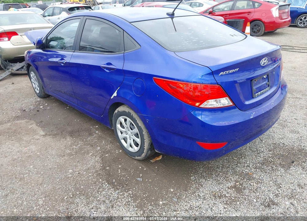 2013 HYUNDAI ACCENT VIN: KMHCT4AE0DU555675