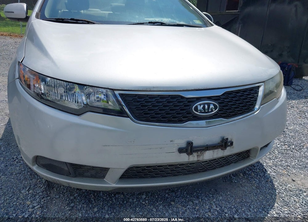 2012 KIA FORTE VIN: KNAFU4A2XC5637570