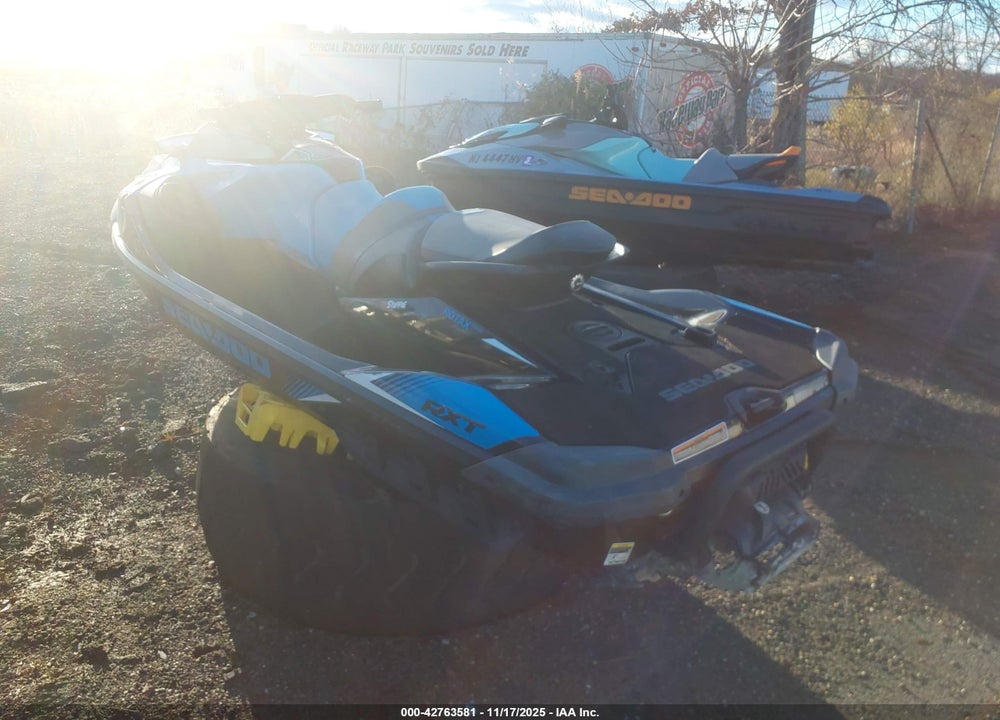 2019 SEA DOO RXT-300 VIN: YDV19074C919
