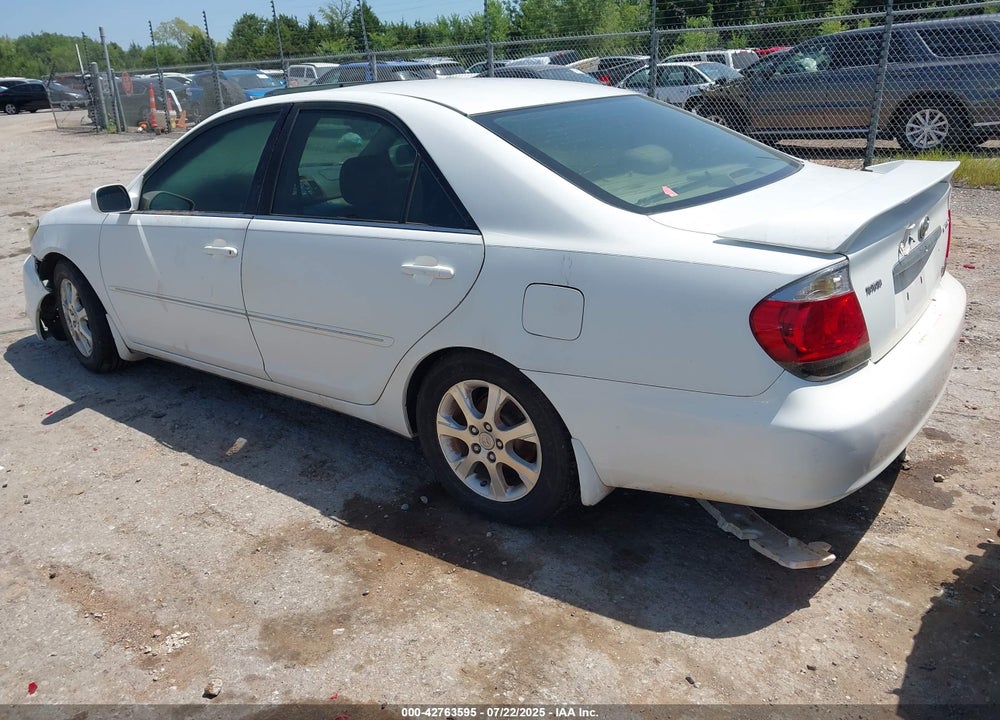 2005 TOYOTA CAMRY XLE V6 VIN: 4T1BF32K45U083497