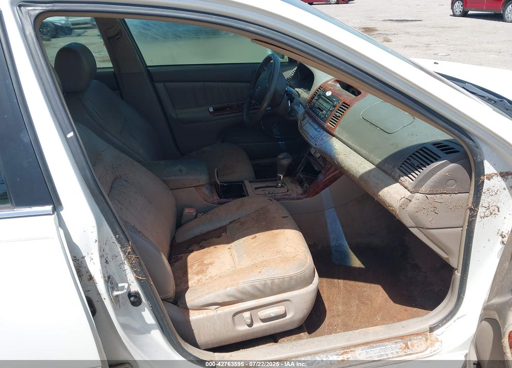 2005 TOYOTA CAMRY XLE V6 VIN: 4T1BF32K45U083497