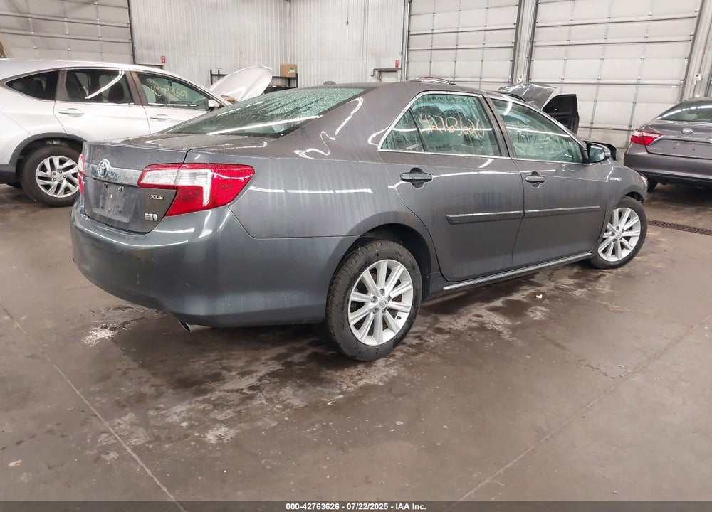 2014 TOYOTA CAMRY HYBRID XLE VIN: 4T1BD1FK1EU105721
