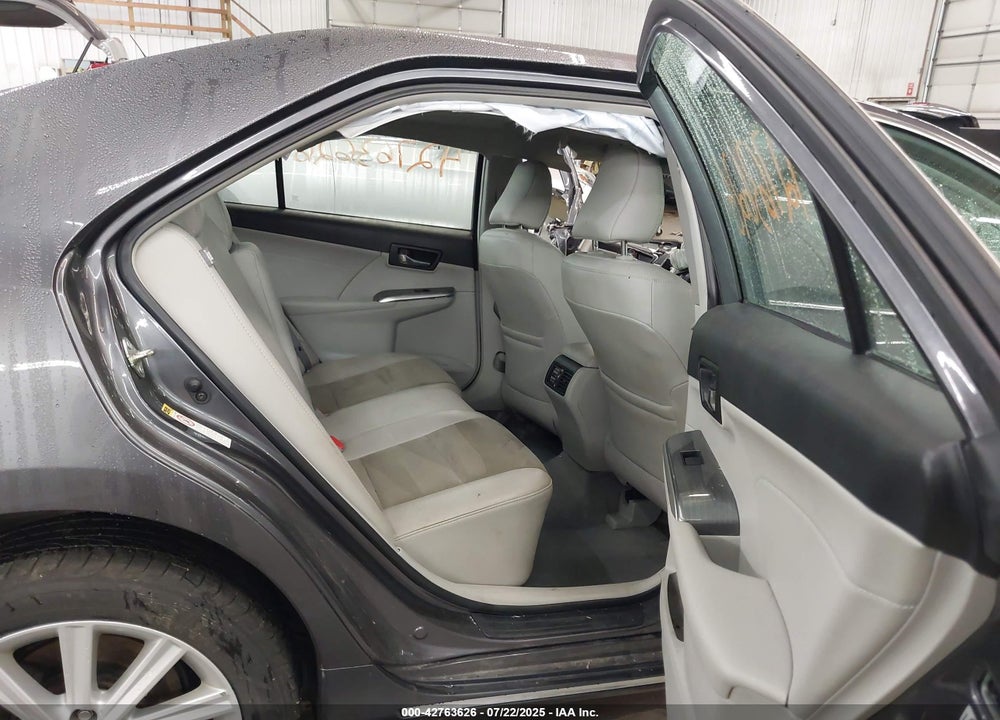 2014 TOYOTA CAMRY HYBRID XLE VIN: 4T1BD1FK1EU105721