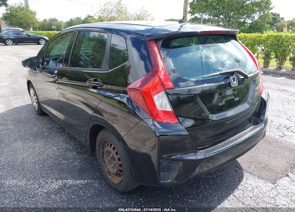 2015 HONDA FIT VIN: 3HGGK5H50FM743903