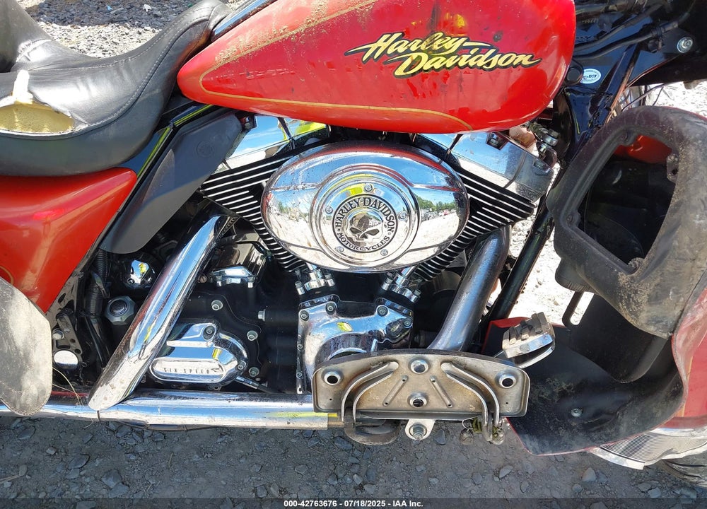 2008 HARLEY-DAVIDSON FLHTCUI VIN: 1HD1FC4188Y661133