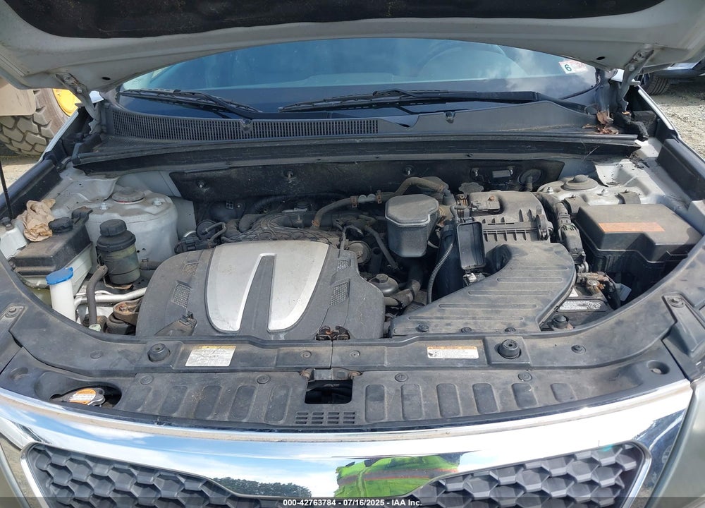 2011 KIA SORENTO VIN: 5XYKT4A2XBG087023