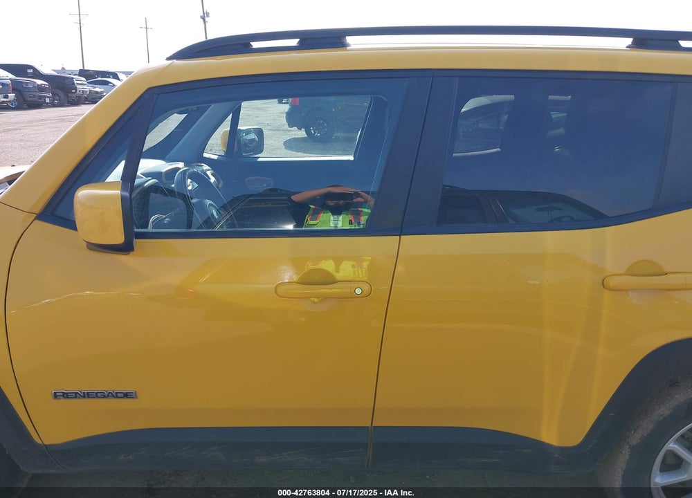 2019 JEEP RENEGADE LATITUDE FWD VIN: ZACNJABB4KPJ85980