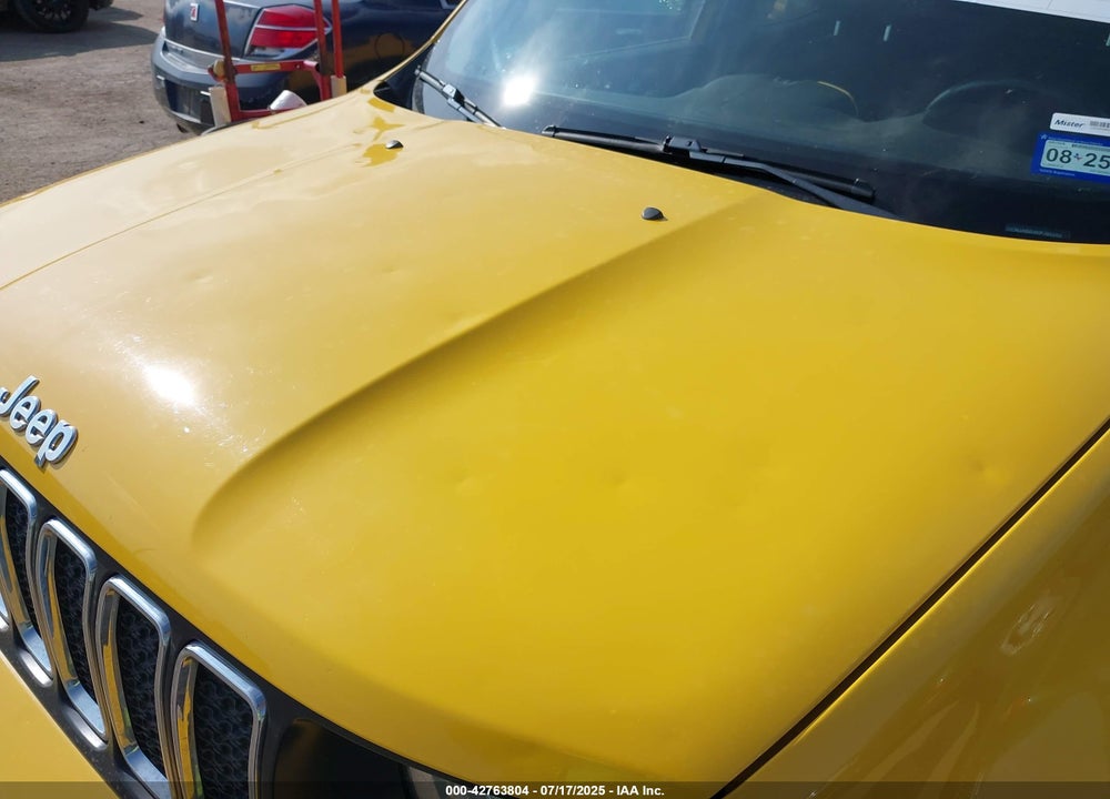 2019 JEEP RENEGADE LATITUDE FWD VIN: ZACNJABB4KPJ85980
