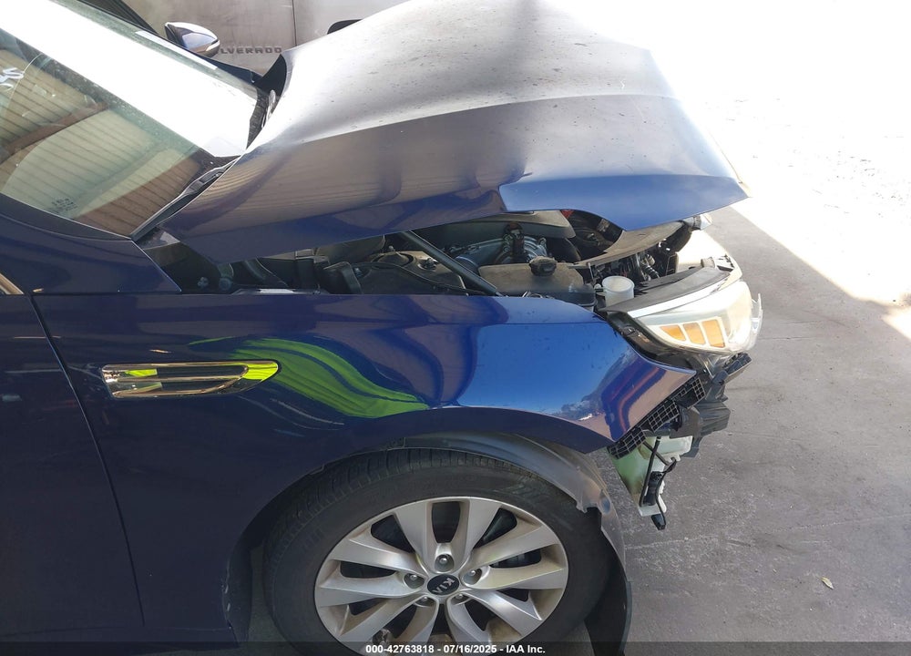 2016 KIA OPTIMA VIN: 5XXGU4L31GG005233