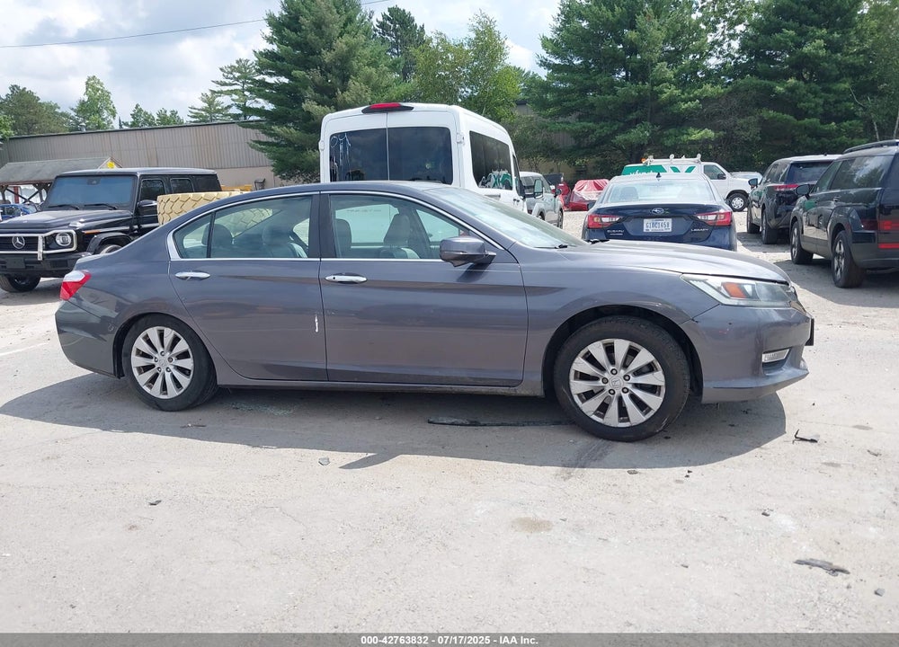 2013 HONDA ACCORD EX-L VIN: 1HGCR2F84DA005277
