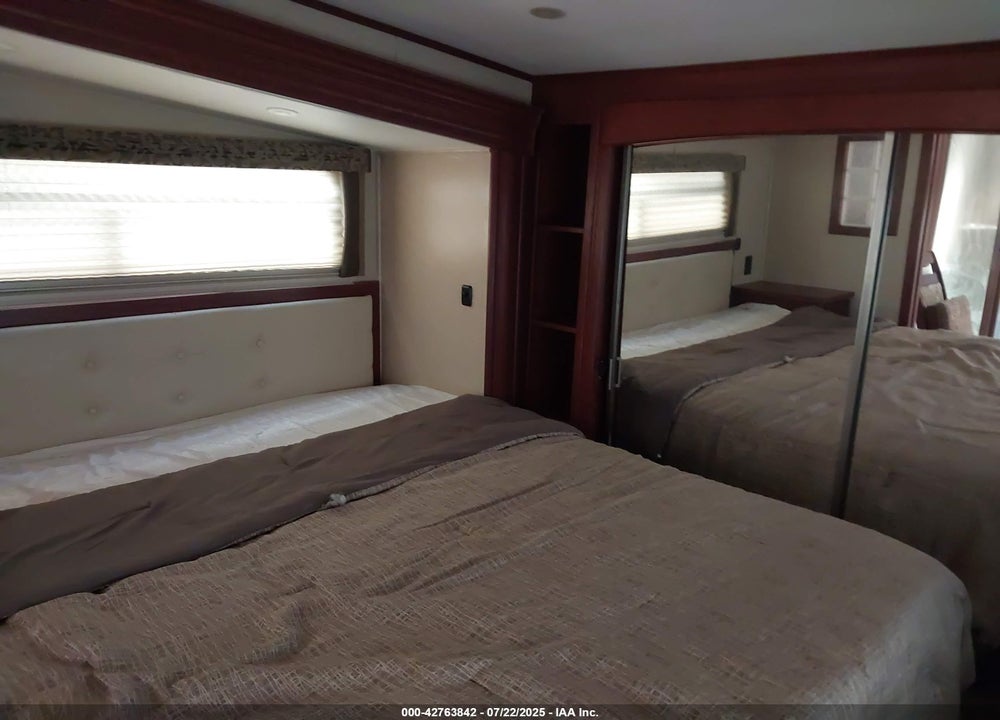 2009 UNDEFINED --- VIN: 16F62E5R391A09892