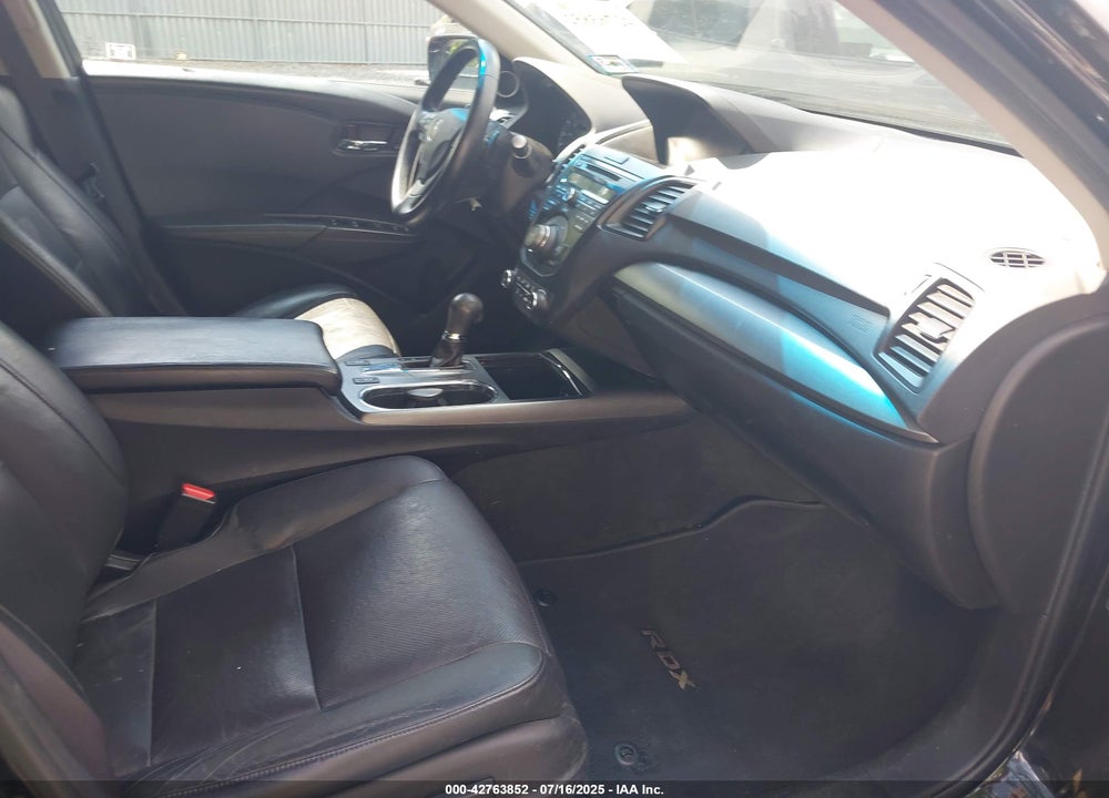 2013 ACURA RDX VIN: 5J8TB4H51DL015675