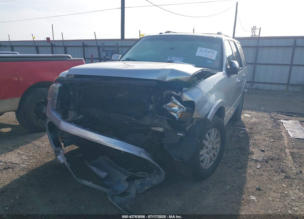 2011 FORD EXPEDITION LIMITED VIN: 1FMJU1K53BEF20833