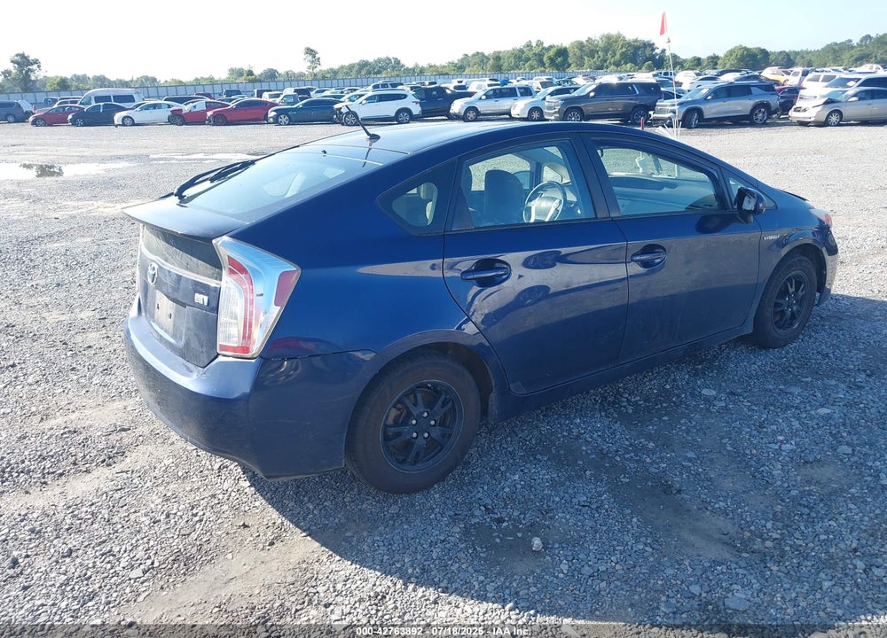 2015 TOYOTA PRIUS VIN: JTDKN3DU4F1940622