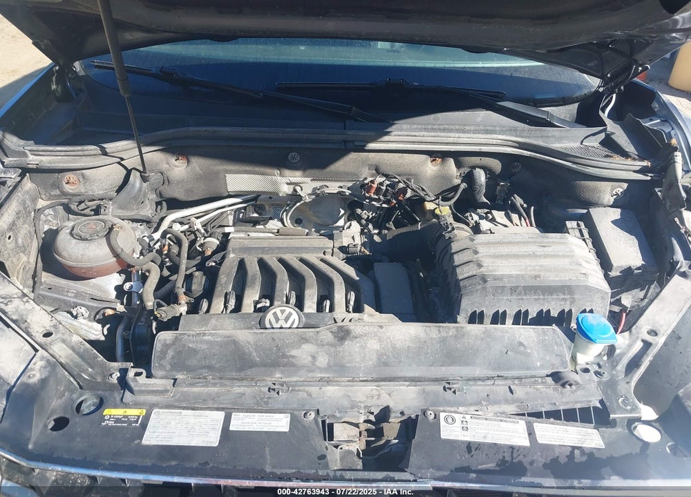2019 VOLKSWAGEN ATLAS VIN: 1V2UR2CA0KC600296